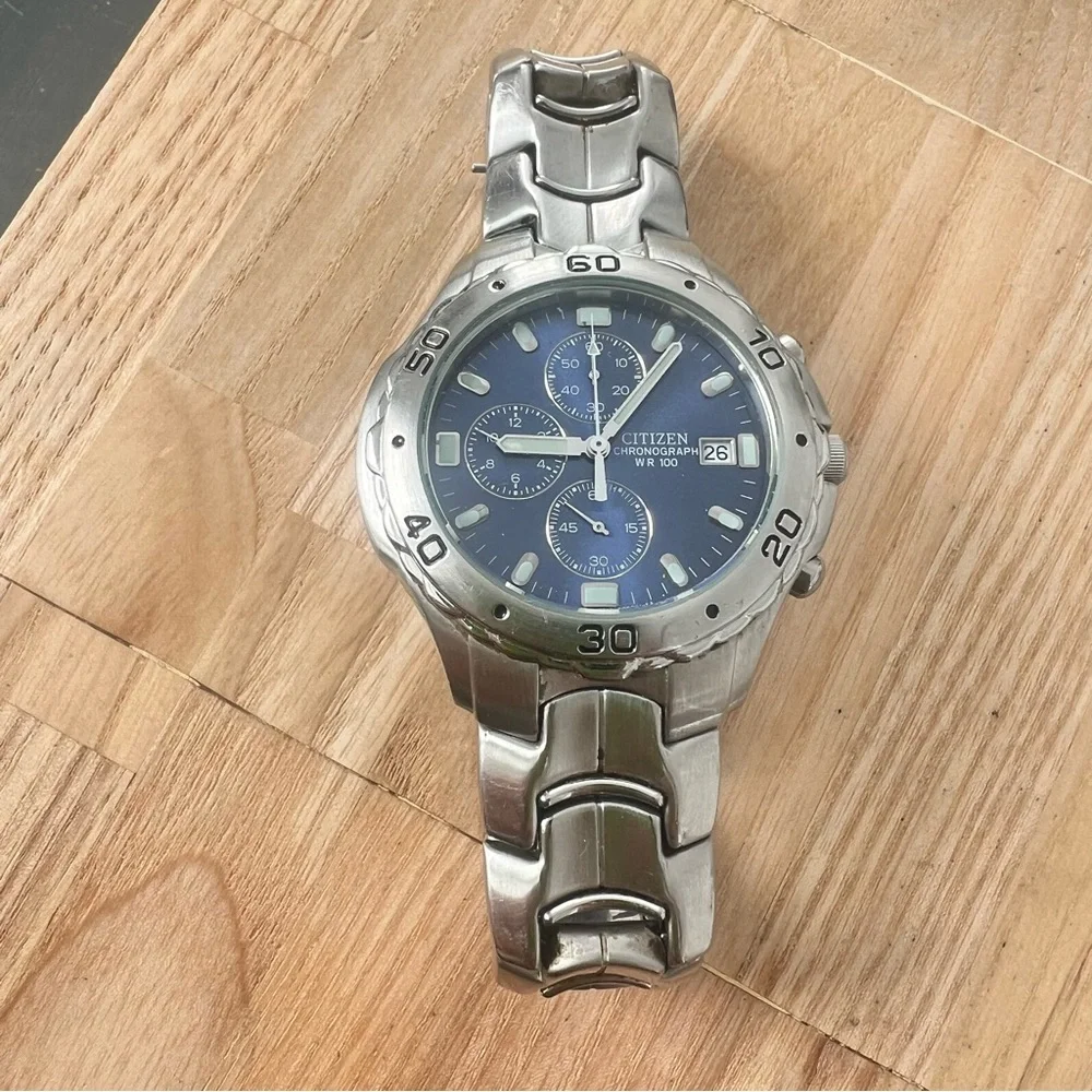 Citizen chronograph blue dial stainless steel watch NEW BATTERY